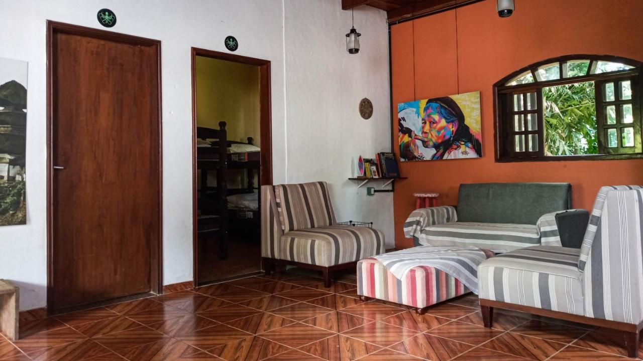 Hostel Marthi Itamambuca Убатуба Екстер'єр фото