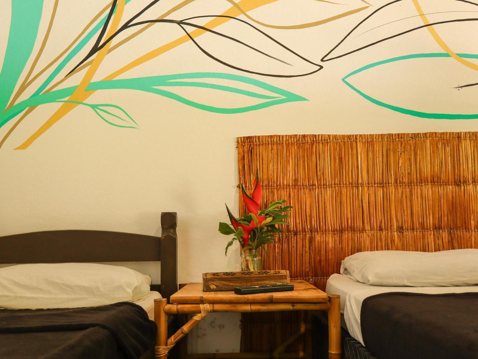 Hostel Marthi Itamambuca Убатуба Екстер'єр фото