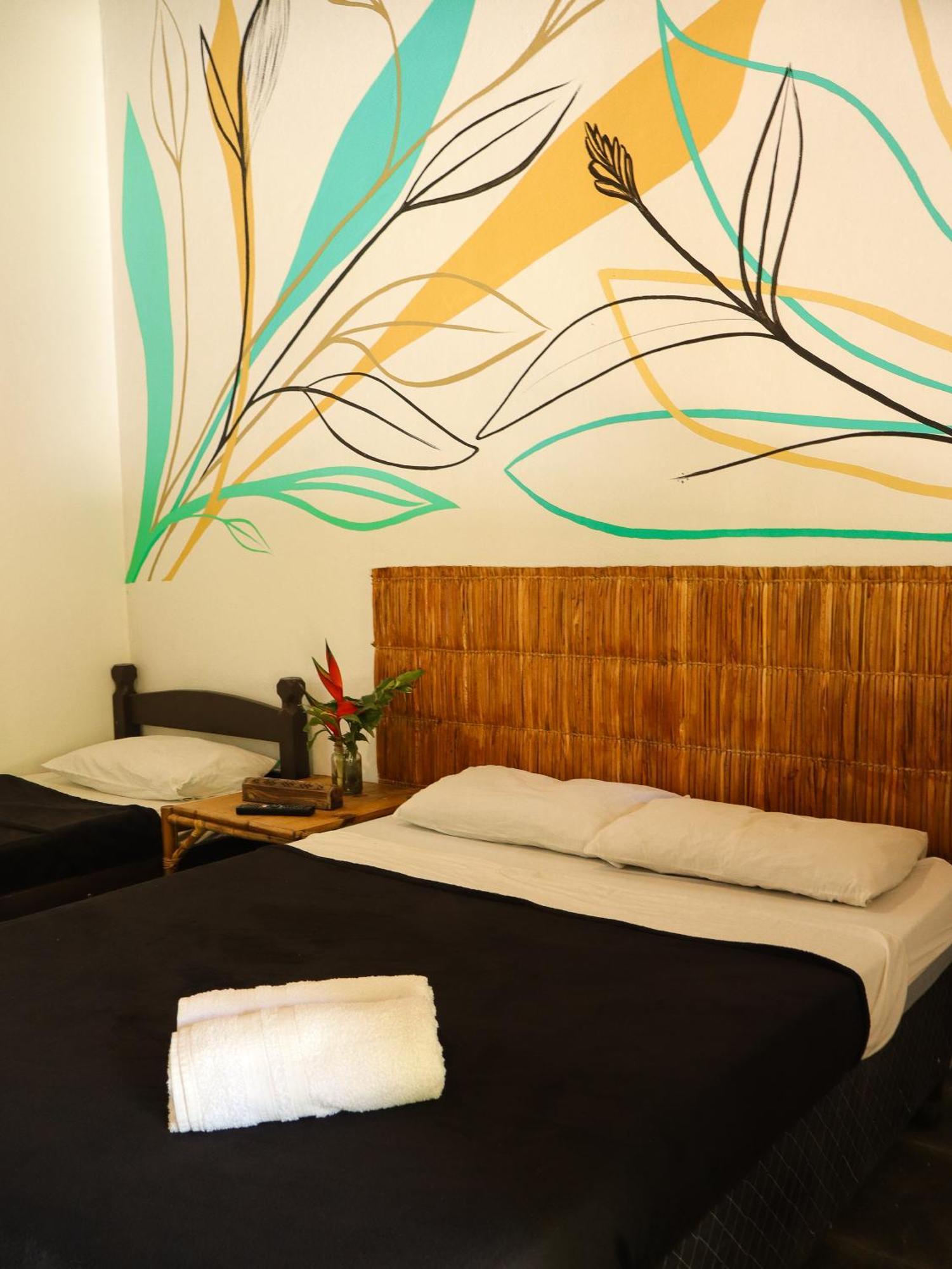 Hostel Marthi Itamambuca Убатуба Екстер'єр фото